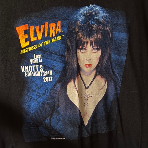 Elvira Black Graphic Tee - Picture 2 of 3